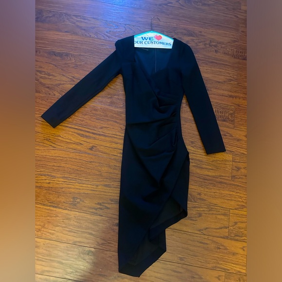 LAVISH ALICE
Asymmetric Ruched Midi Dress - Picture 3 of 7